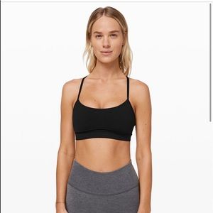 Lululemon black flow y nulu sports bra. Size 4